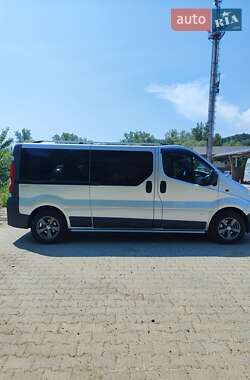 Минивэн Opel Vivaro 2008 в 