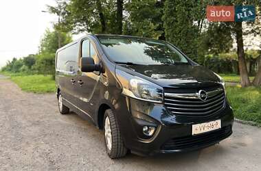 Минивэн Opel Vivaro 2016 в 