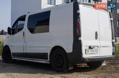 Мінівен Opel Vivaro 2005 в 