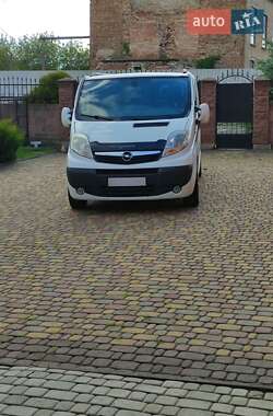 Минивэн Opel Vivaro 2011 в Луцке