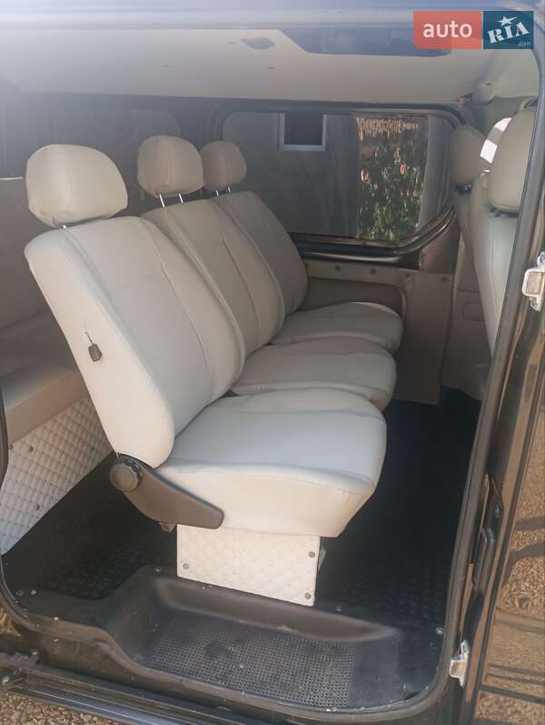 Мінівен Opel Vivaro 2006 в Долині