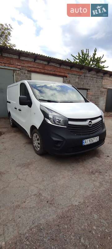 Opel Vivaro 2016