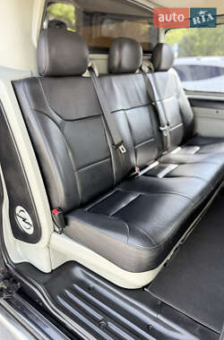 Минивэн Opel Vivaro 2012 в 