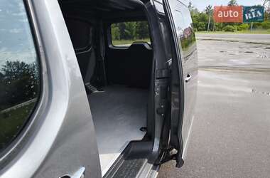Грузовой фургон Opel Vivaro 2022 в 