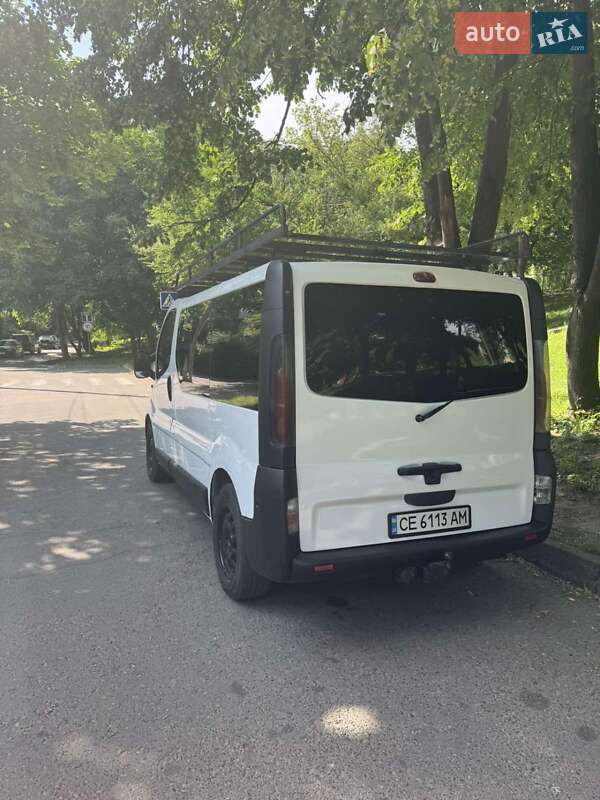 Минивэн Opel Vivaro 2003 в Черновцах