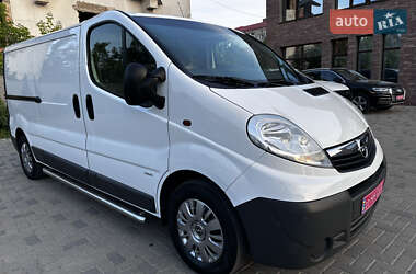 Грузовой фургон Opel Vivaro 2014 в 
