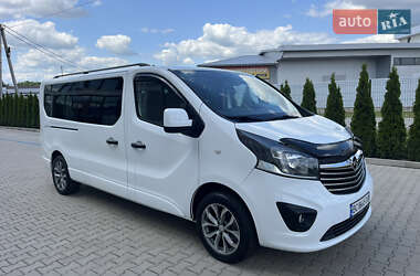 Минивэн Opel Vivaro 2017 в Черновцах