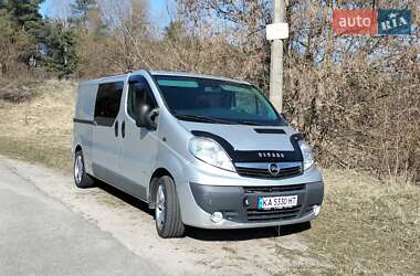 Минивэн Opel Vivaro 2013 в Глевахе
