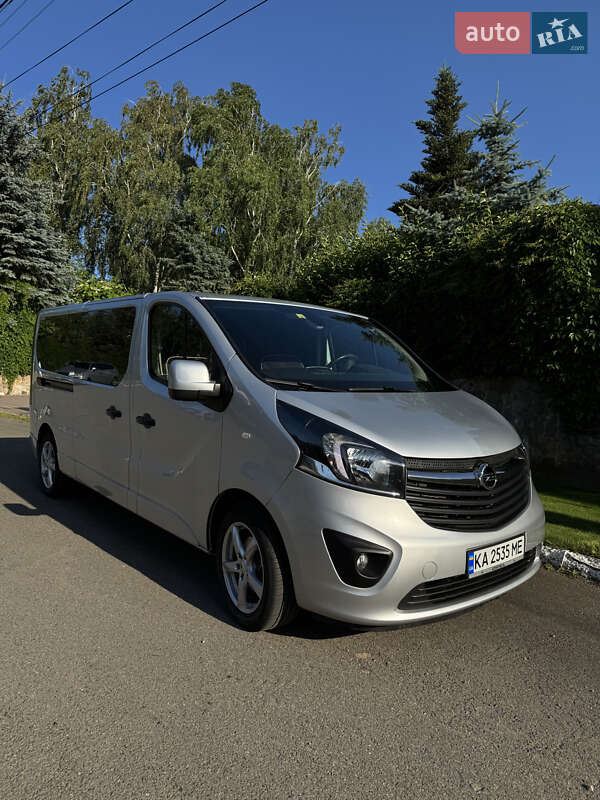 Минивэн Opel Vivaro 2018 в Киеве фото 10 Минивэн Opel Vivaro 2018 в Киеве
