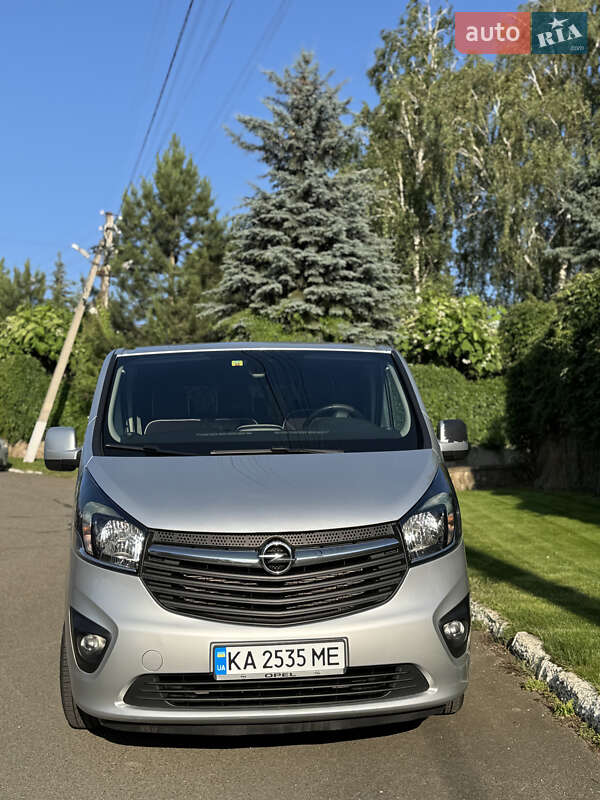 Минивэн Opel Vivaro 2018 в Киеве фото 9 Минивэн Opel Vivaro 2018 в Киеве