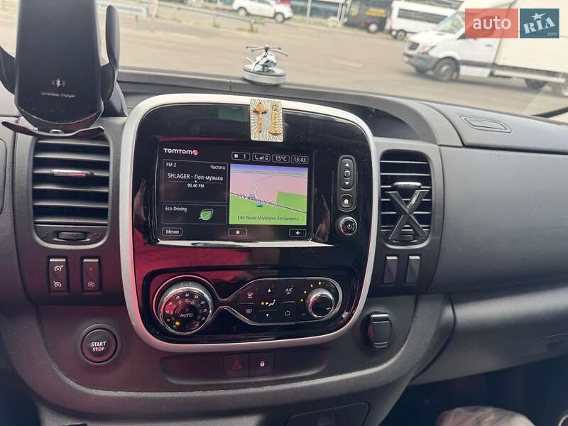 Минивэн Opel Vivaro 2017 в Львове