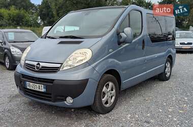 Мінівен Opel Vivaro 2010 в Рівному