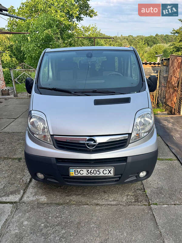 Opel Vivaro 2008