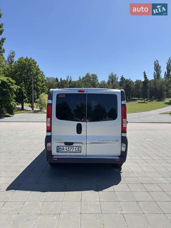 Минивэн Opel Vivaro 2014 в Светловодске фото 3 Минивэн Opel Vivaro 2014 в Светловодске