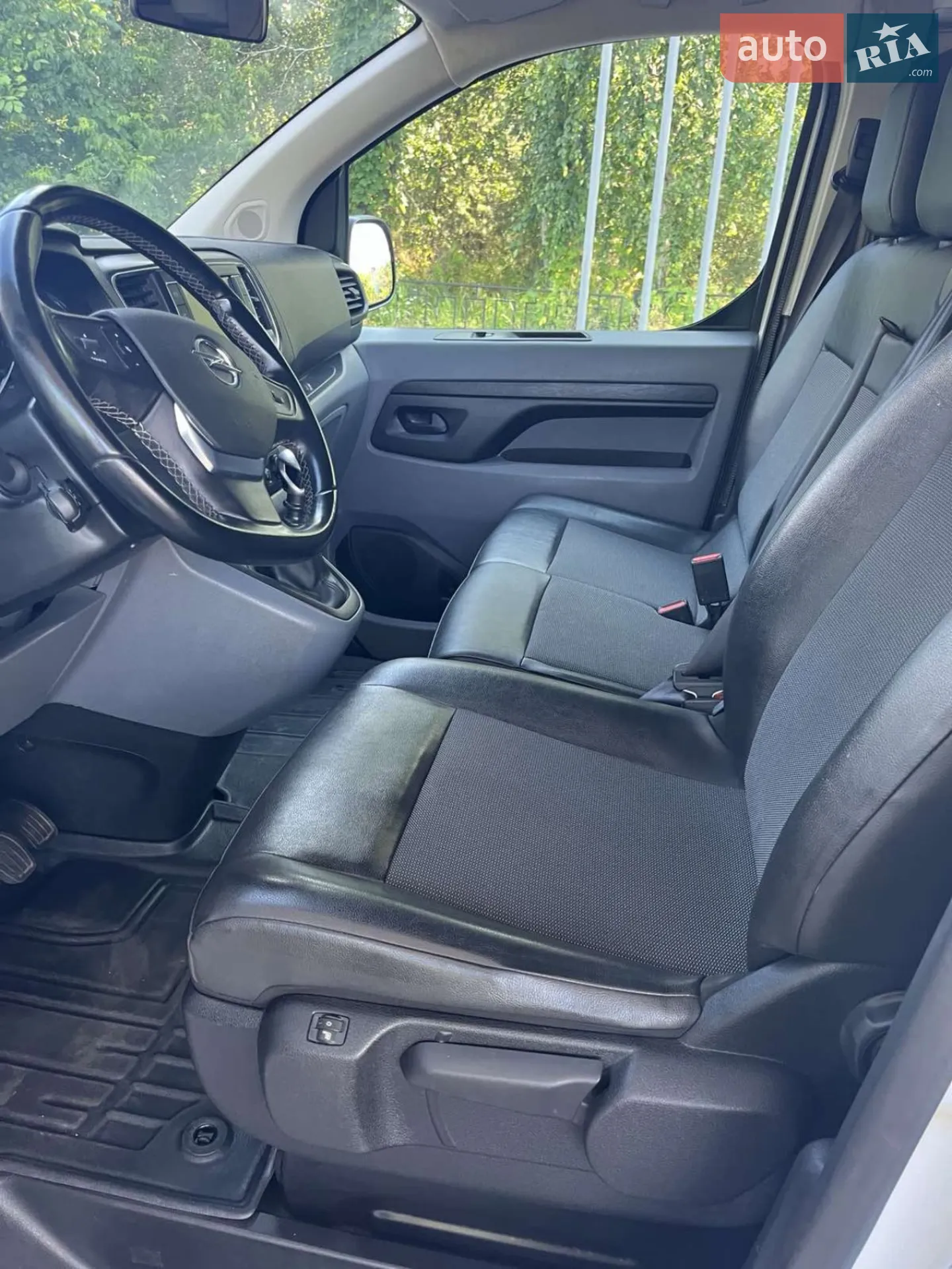 2020 Opel Vivaro - мініатюра 8