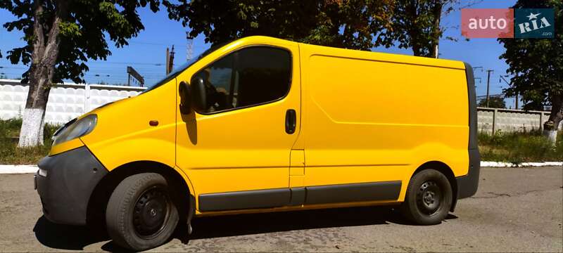 Вантажний фургон Opel Vivaro 2006 в Подільську