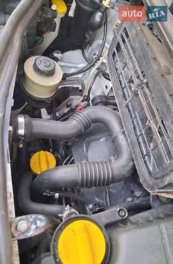 Мінівен Opel Vivaro 2007 в Валках