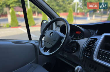 Вантажний фургон Opel Vivaro 2014 в 