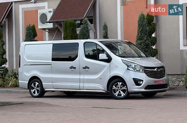 Мінівен Opel Vivaro 2015 в 