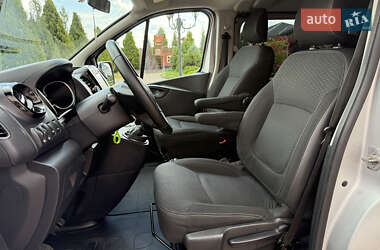 Мінівен Opel Vivaro 2015 в 