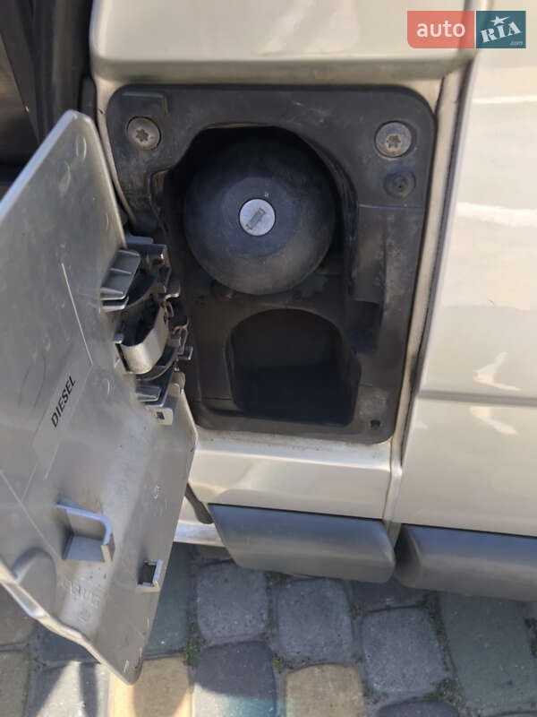 Минивэн Opel Vivaro 2006 в Луцке