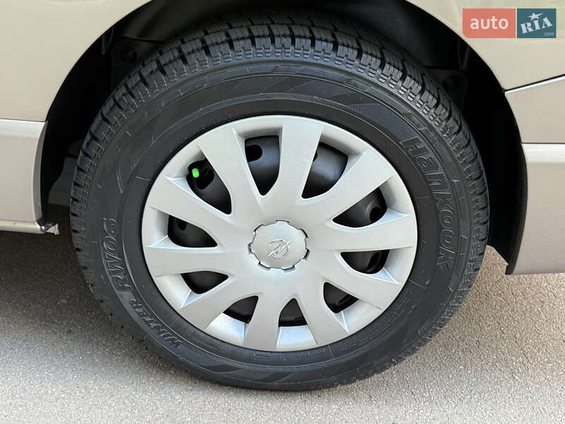 Минивэн Opel Vivaro 2018 в Киеве