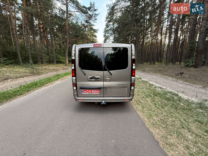 Минивэн Opel Vivaro 2018 в Киеве