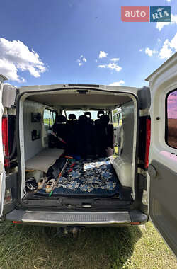 Минивэн Opel Vivaro 2003 в 