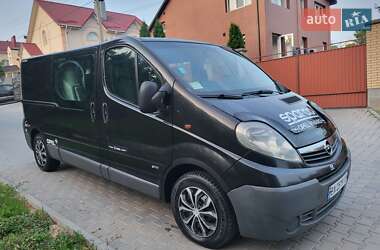 Минивэн Opel Vivaro 2007 в 