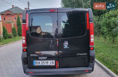 Минивэн Opel Vivaro 2007 в 