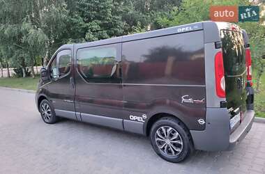 Минивэн Opel Vivaro 2007 в 