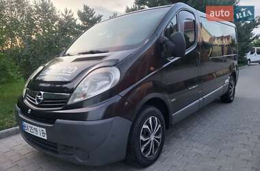 Минивэн Opel Vivaro 2007 в 