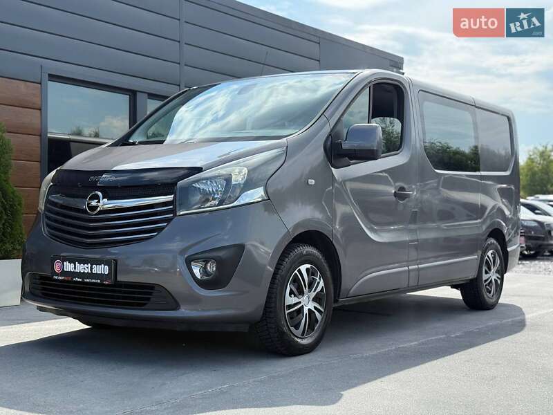 Opel Vivaro 2015