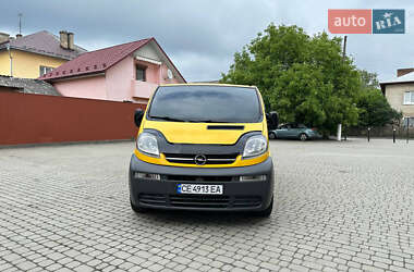 Мінівен Opel Vivaro 2004 в Чернівцях