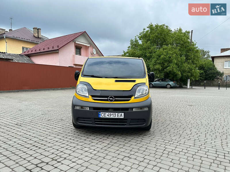 Минивэн Opel Vivaro 2004 в Черновцах
