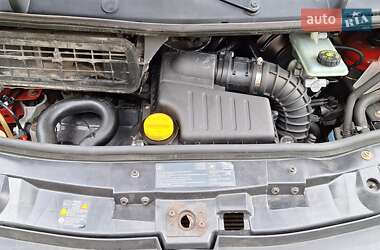 Вантажний фургон Opel Vivaro 2014 в 