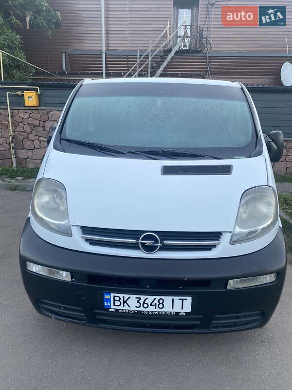 Мінівен Opel Vivaro 2003 в Житомирі