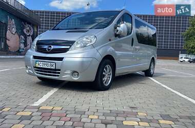 Минивэн Opel Vivaro 2011 в Киеве