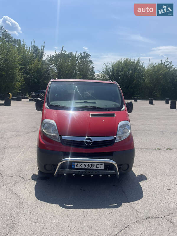Мінівен Opel Vivaro 2009 в Харкові