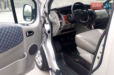 Минивэн Opel Vivaro 2009 в 