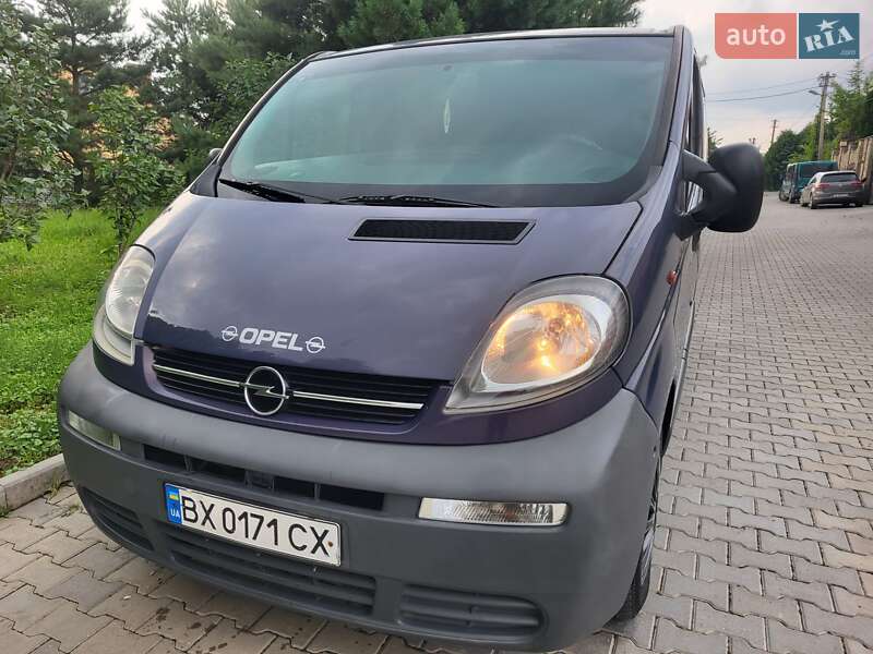 Мінівен Opel Vivaro 2005 в Хмельницькому