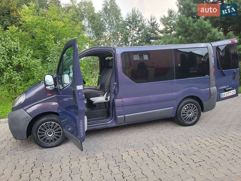 Мінівен Opel Vivaro 2005 в Хмельницькому