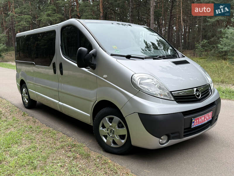 Opel Vivaro 2014