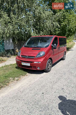 Минивэн Opel Vivaro 2003 в Киеве