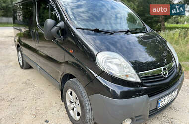 Мінівен Opel Vivaro 2009 в Новій Ушиці