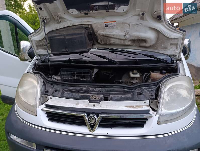 Минивэн Opel Vivaro 2002 в Сатанове фото 5 Минивэн Opel Vivaro 2002 в Сатанове
