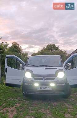 Минивэн Opel Vivaro 2002 в Сатанове