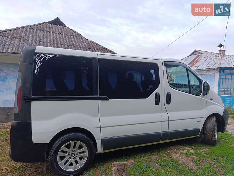 Минивэн Opel Vivaro 2002 в Сатанове фото 10 Минивэн Opel Vivaro 2002 в Сатанове