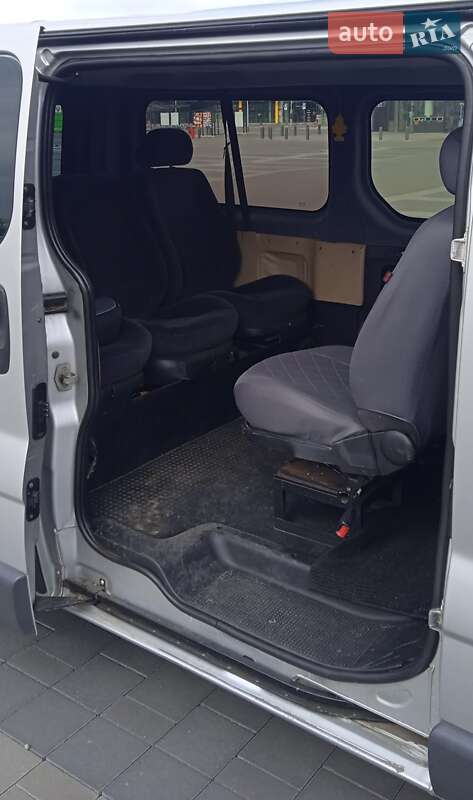 Минивэн Opel Vivaro 2005 в Шептицькому