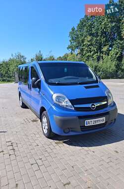 Минивэн Opel Vivaro 2011 в Ивано-Франковске